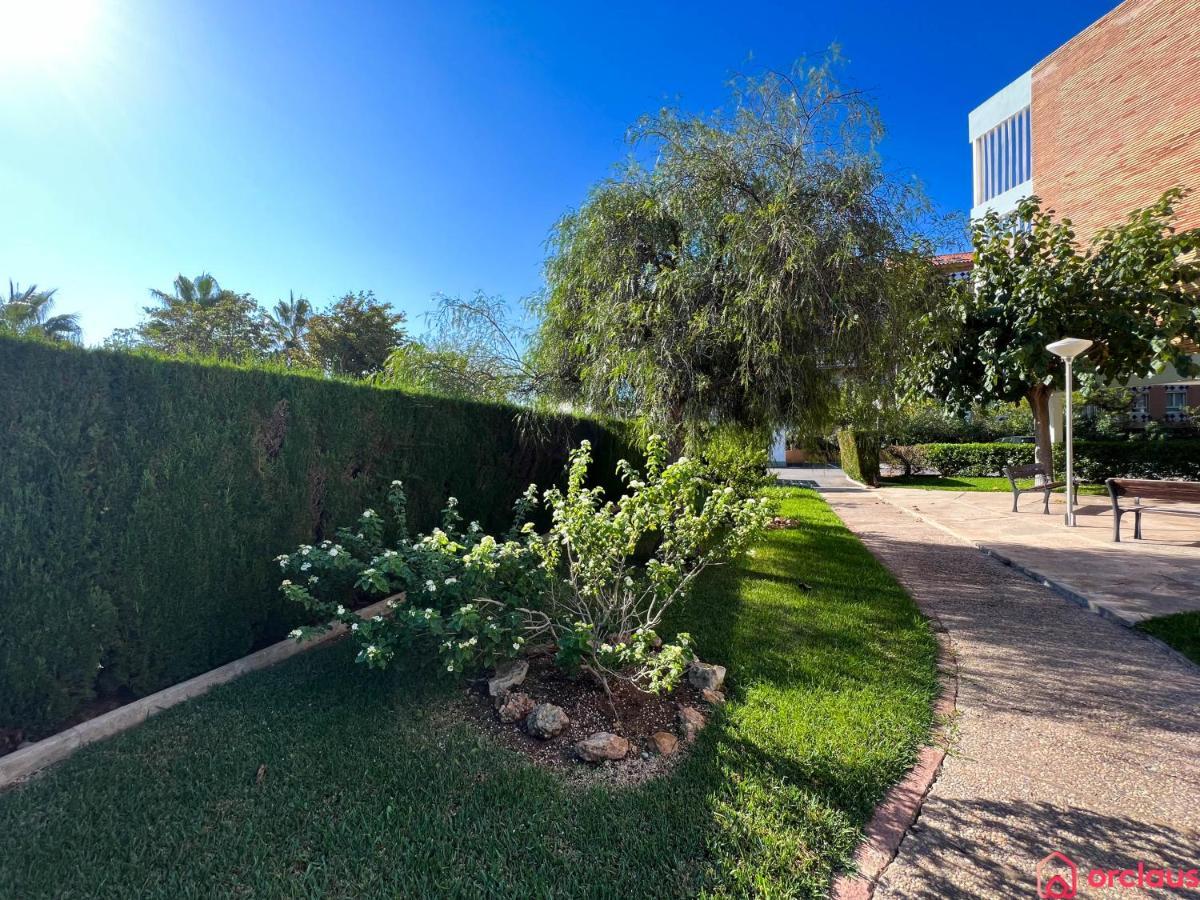 Ferienwohnung Oasis A 50M Del Mar Grao de Castellon Exterior foto