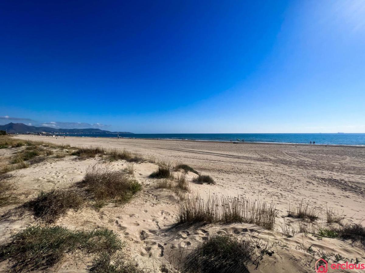 Ferienwohnung Oasis A 50M Del Mar Grao de Castellon Exterior foto